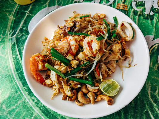 How to Make Pad Thai with Fresh Ingredients